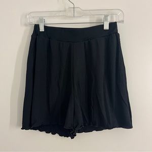 boohoo ribbed black shorts